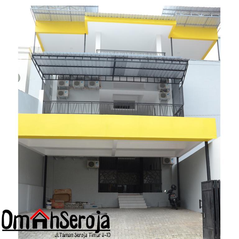 Omah Seroja Hotell Semarang Exteriör bild